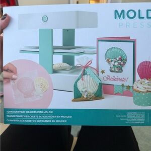 Mold Press for decorating and arts and crafts
